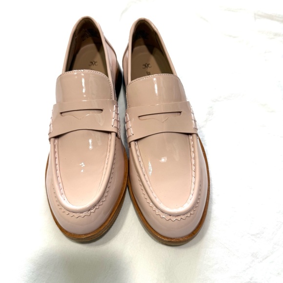 Johnston & Murphy Pink Patent Leather Loafer TRUFOAM Size 8.5M Preppy Academia - Picture 2 of 8